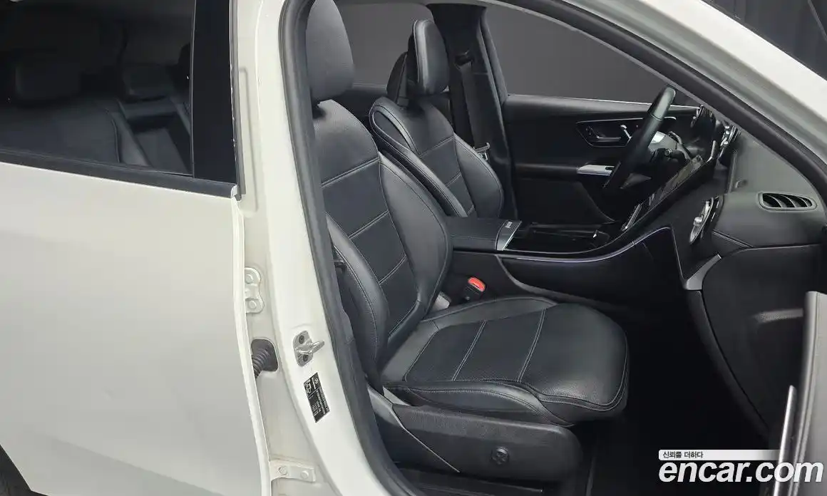 Mercedes-Benz GLC-Class 2023 2.0 Автомат в Москве № 143332, фото 17