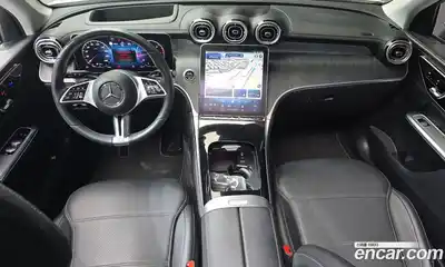 Mercedes-Benz GLC-Class 2023 2.0 Автомат в Москве № 143332, миниатюра 3