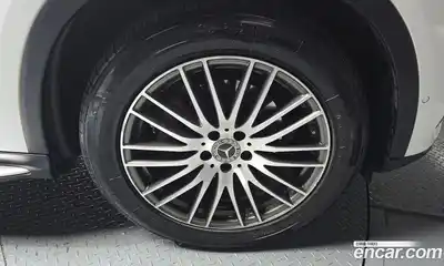 Mercedes-Benz GLC-Class 2023 2.0 Автомат в Москве № 143332, миниатюра 9