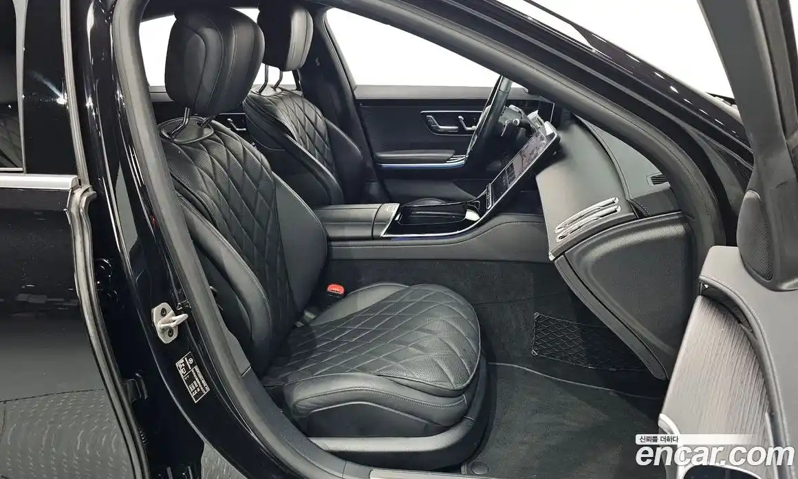 Mercedes-Benz S-Class 2023 3.0 Автомат в Москве № 143733, фото 13