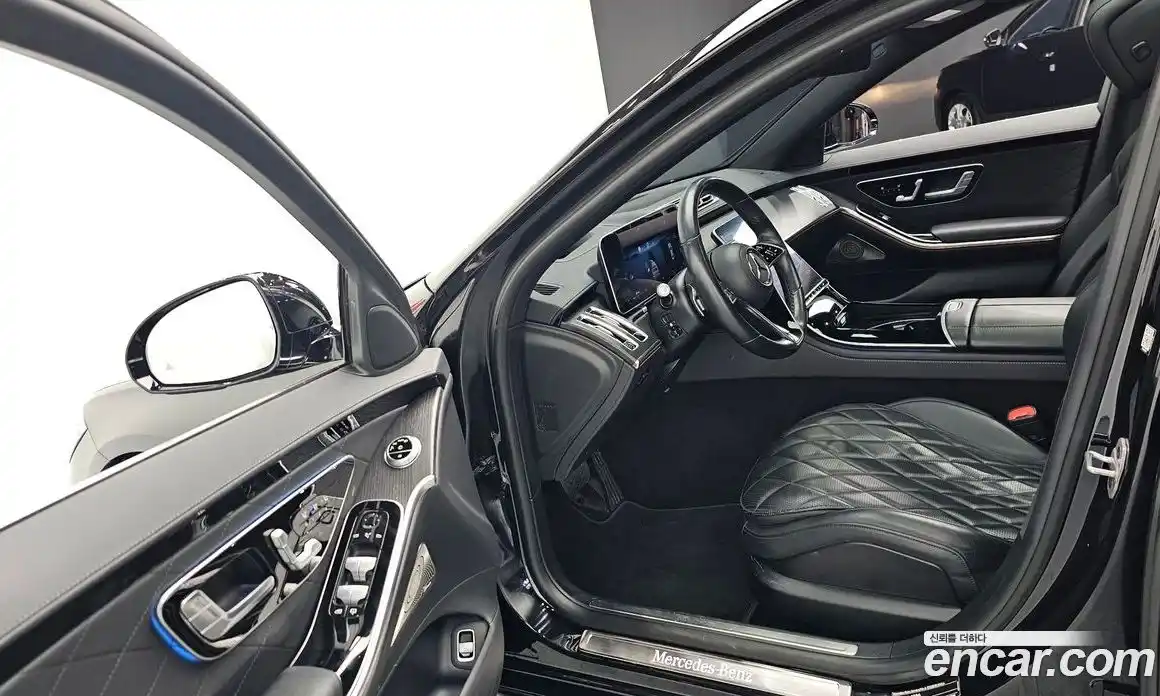 Mercedes-Benz S-Class 2023 3.0 Автомат в Москве № 143733, фото 14