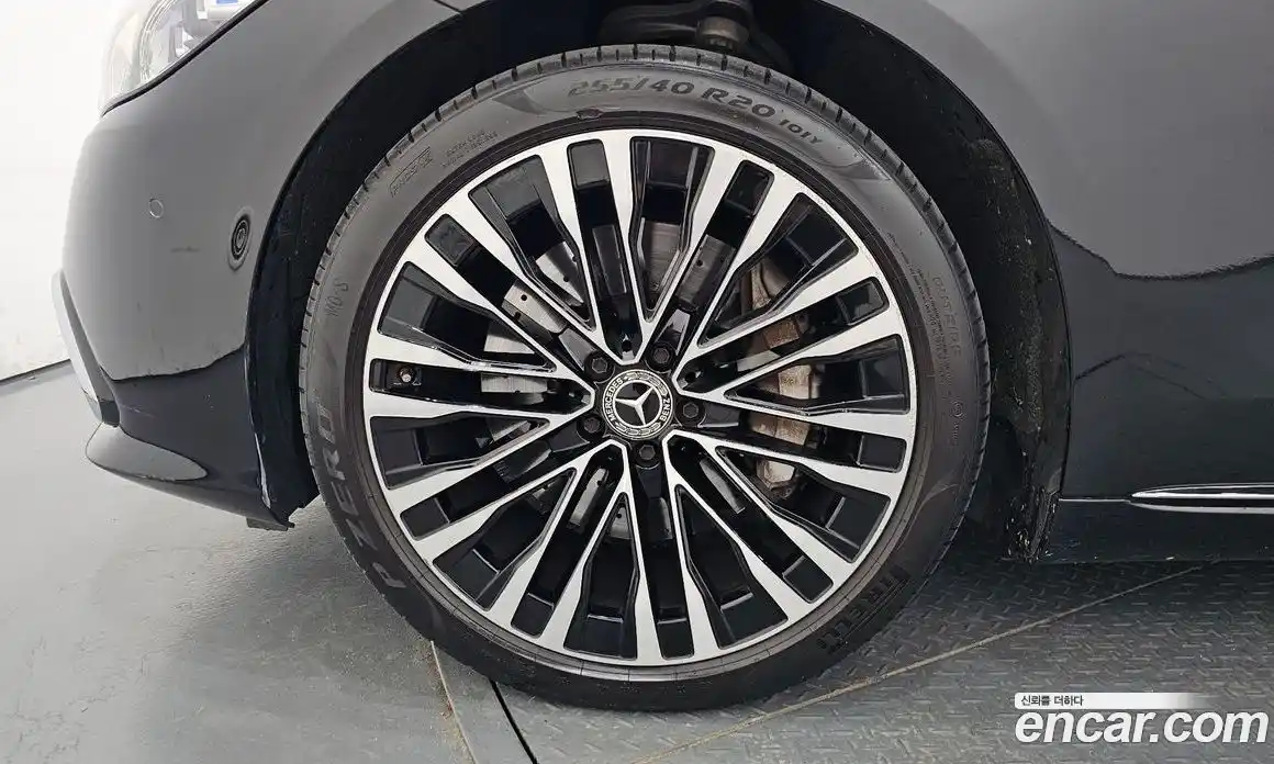 Mercedes-Benz S-Class 2023 3.0 Автомат в Москве № 143733, фото 20