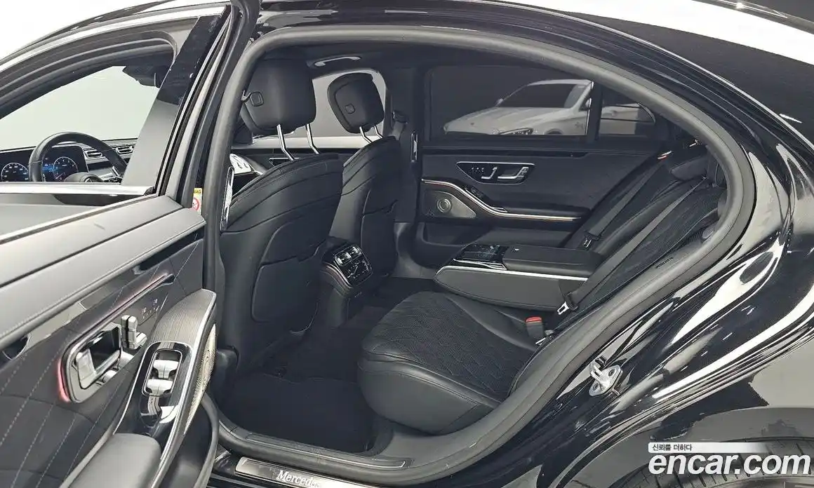 Mercedes-Benz S-Class 2023 3.0 Автомат в Москве № 143733, фото 4