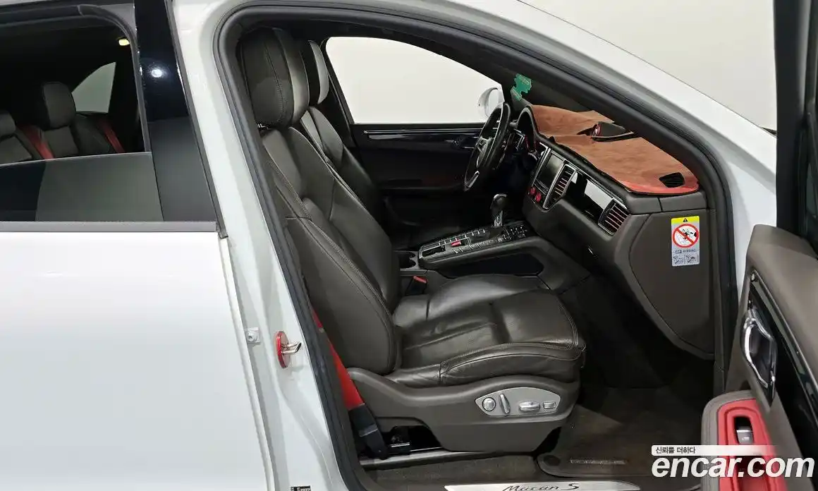 Porsche Macan 2015 3.0 Автомат в Москве № 145243, фото 12