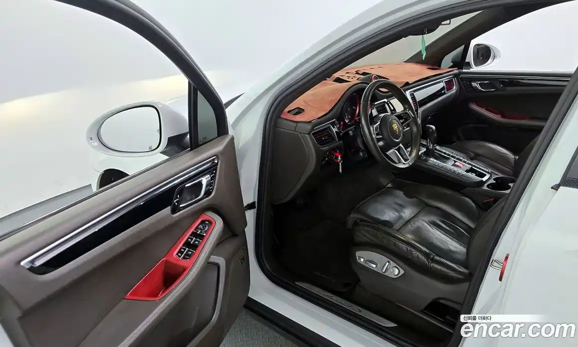 Porsche Macan 2015 3.0 Автомат в Москве № 145243, фото 15