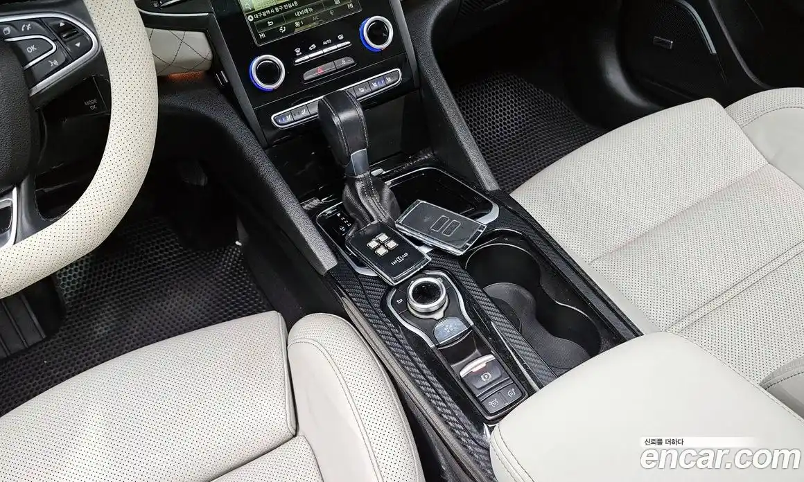 Renault SM6 2016 1.6 Автомат в Москве № 147569, фото 3