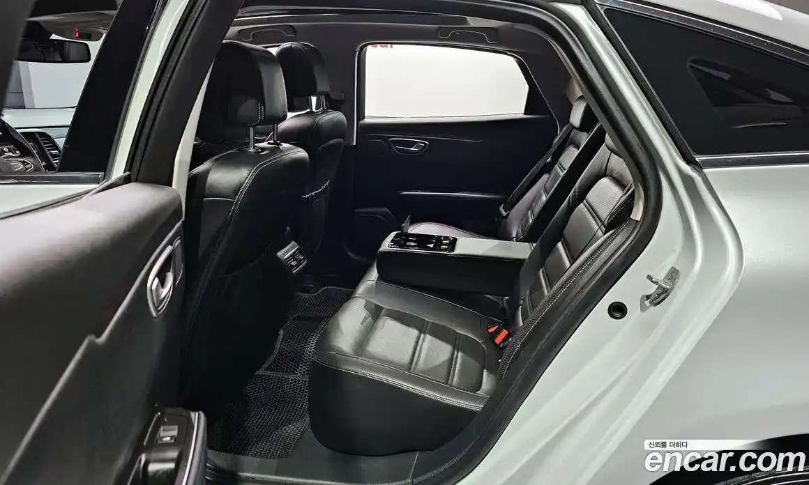 Renault SM6 2016 2.0 Автомат в Москве № 149905, фото 11