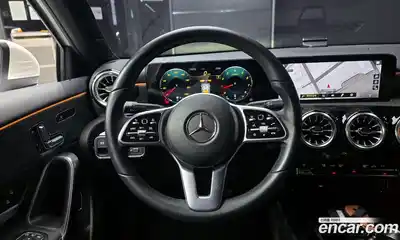 Mercedes-Benz A-Class 2022 2.0 Автомат в Москве № 150855, миниатюра 4