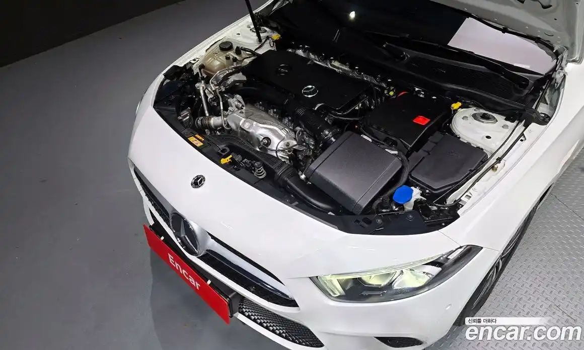 Mercedes-Benz A-Class 2022 2.0 Автомат в Москве № 150855, фото 8