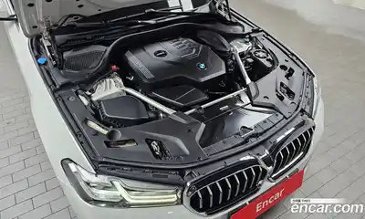 BMW 5-Series 2023 2.0 Автомат в Москве № 158543, миниатюра 4