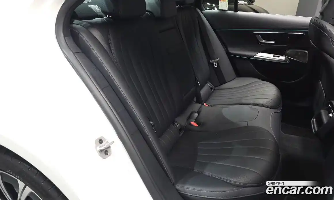 Mercedes-Benz E-Class 2025 2.0 Автомат в Москве № 160296, фото 14