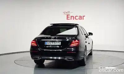 Mercedes-Benz E-Class 2020 2.0 Автомат в Москве № 160677, миниатюра 6
