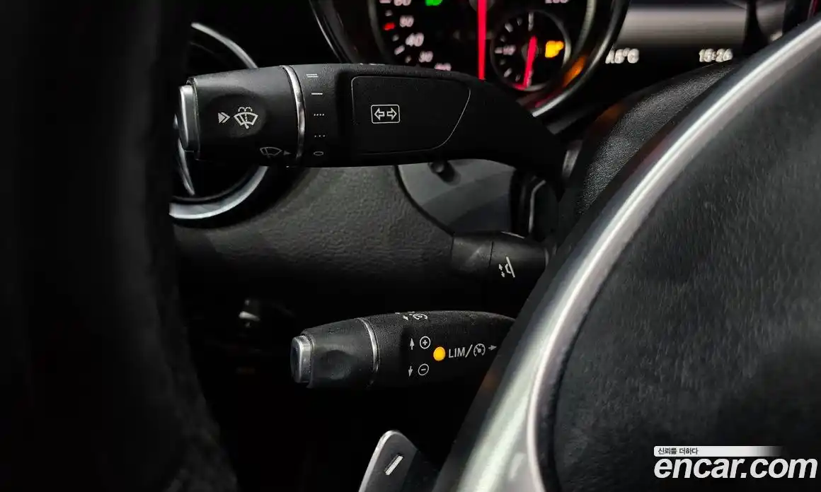 Mercedes-Benz SLC-Class 2019 2.0 Автомат в Москве № 161082, фото 4