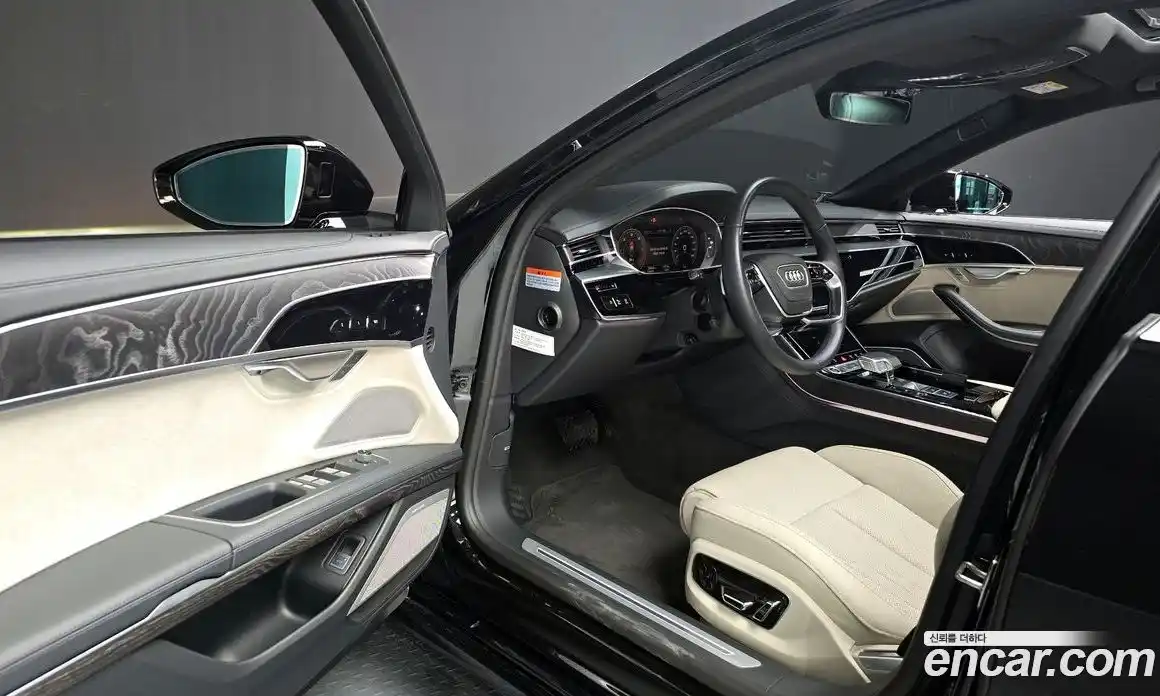 Audi A8 2023 3.0 Автомат в Москве № 162778, фото 11