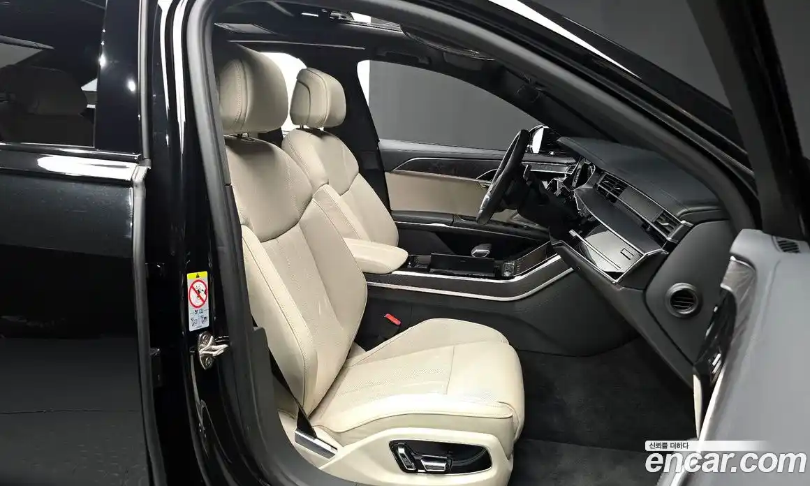 Audi A8 2023 3.0 Автомат в Москве № 162778, фото 14