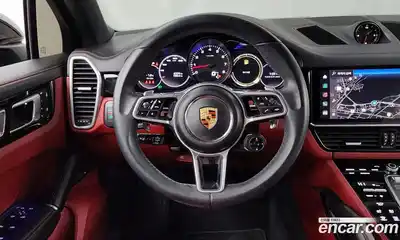 Porsche Cayenne 2023 3.0 Автомат в Москве № 165258, миниатюра 2