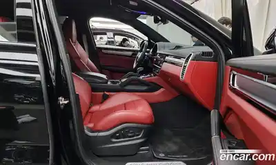 Porsche Cayenne 2023 3.0 Автомат в Москве № 165258, миниатюра 8