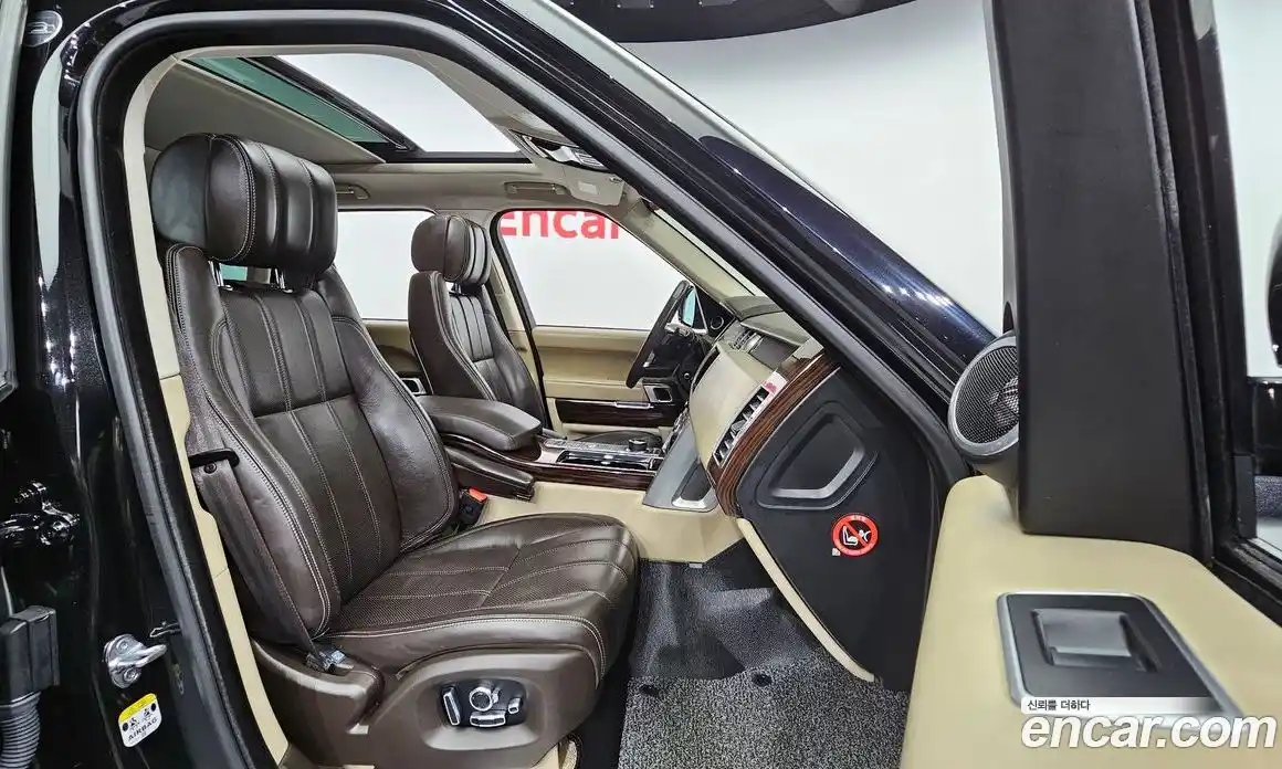 Land Rover Range-Rover 2017 4.4 Автомат в Москве № 166267, фото 4