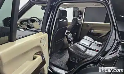 Land Rover Range-Rover 2017 4.4 Автомат в Москве № 166267, миниатюра 6