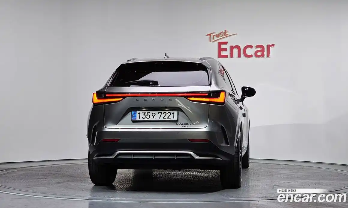 Lexus NX 2024 2.5 Автомат в Москве № 168062, фото 9