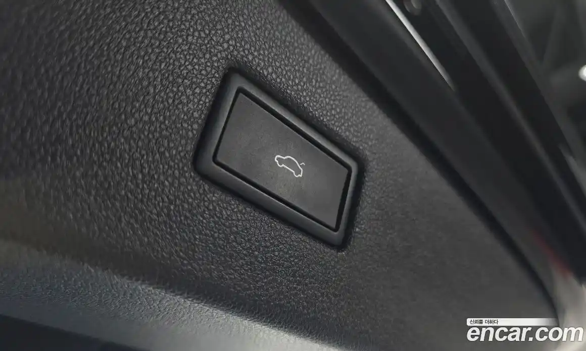 Volkswagen Tiguan 2022 2.0 Автомат в Москве № 168575, фото 15