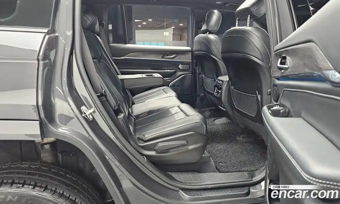 Jeep Cherokee 2022 3.6 Автомат в Москве № 169597, фото 13