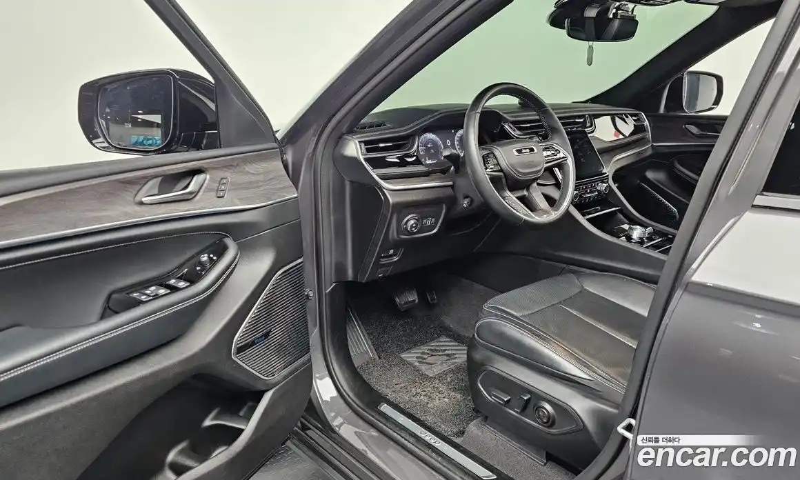 Jeep Cherokee 2022 3.6 Автомат в Москве № 169597, фото 15