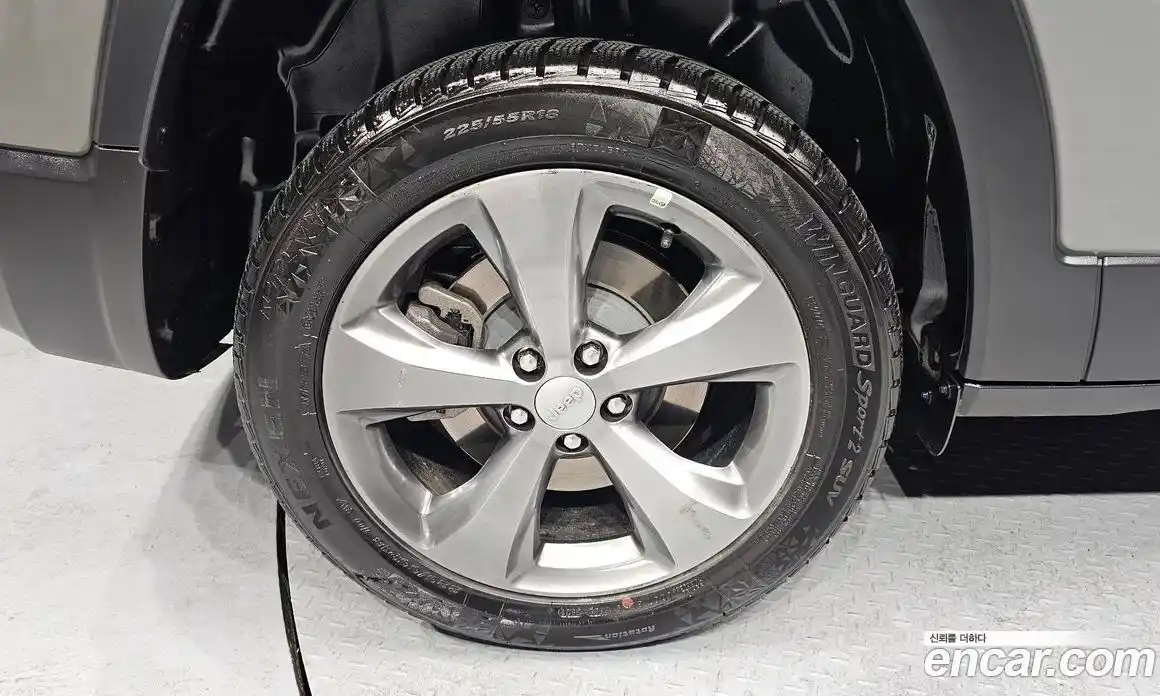 Jeep Cherokee 2021 2.4 Автомат в Москве № 169631, фото 14