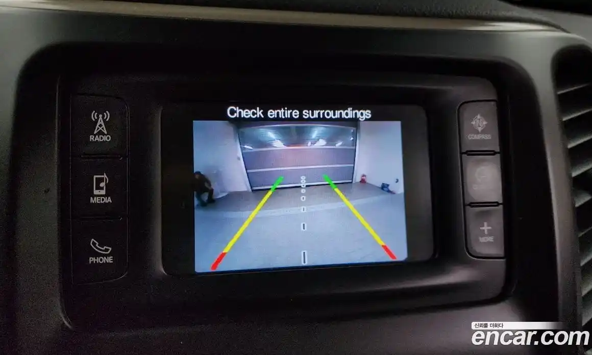 Jeep Cherokee 2017 3.2 Автомат в Москве № 169683, фото 11