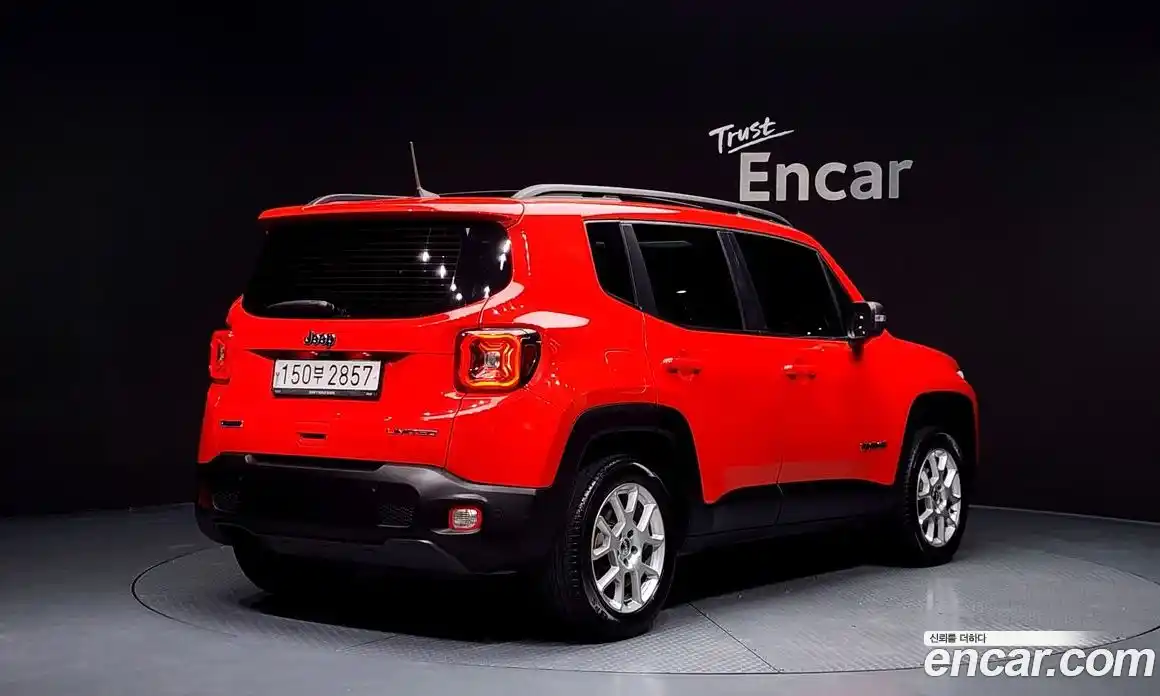 Jeep Renegade 2020 1.6 Автомат в Москве № 169835, фото 17