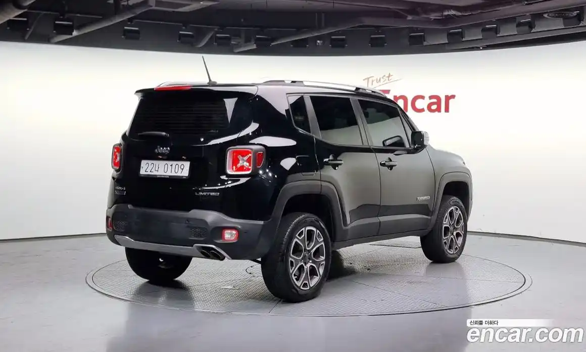 Jeep Renegade 2016 2.0 Автомат в Москве № 169852, фото 18