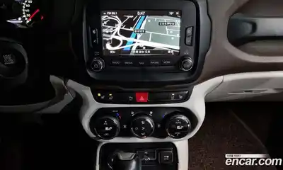 Jeep Renegade 2016 2.0 Автомат в Москве № 169852, миниатюра 9