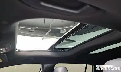 Mercedes-Benz GLB-Class 2021 2.0 Автомат в Москве № 176420, миниатюра 3