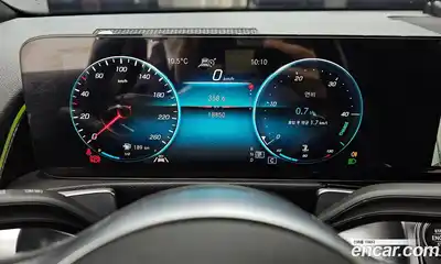 Mercedes-Benz GLB-Class 2021 2.0 Автомат в Москве № 176420, миниатюра 8