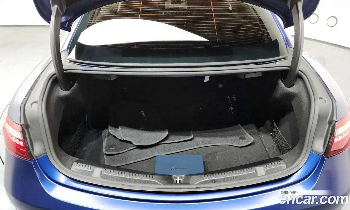 Mercedes-Benz E-Class 2021 3.0 Автомат в Москве № 177227, фото 7