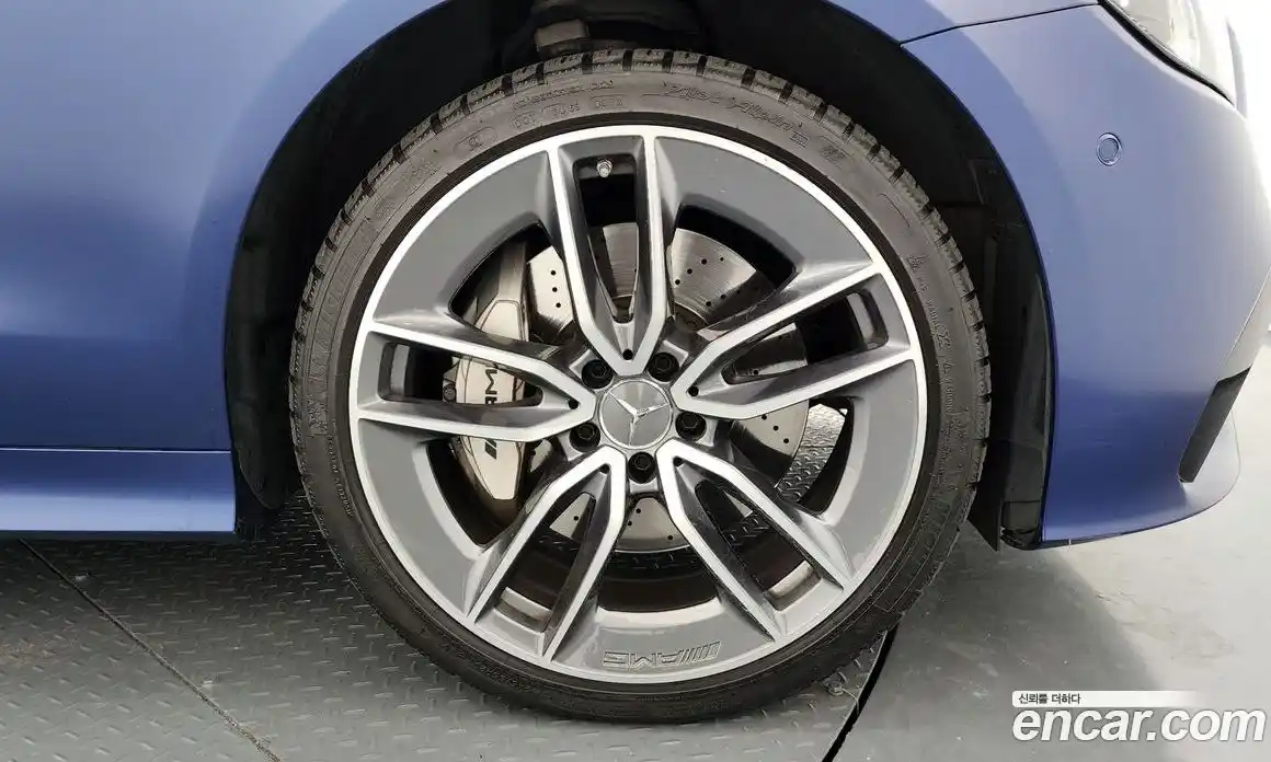 Mercedes-Benz E-Class 2021 3.0 Автомат в Москве № 177227, фото 9