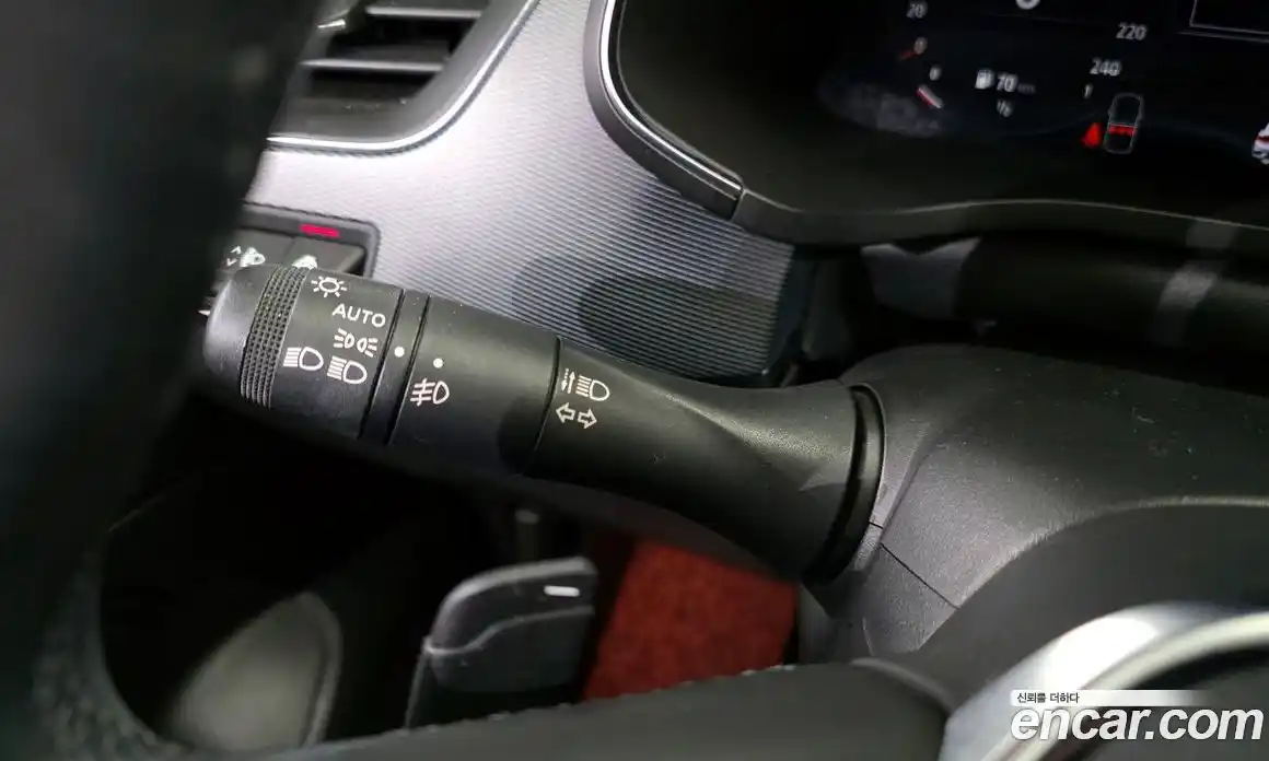 Renault XM3 2021 1.3 Автомат в Москве № 178160, фото 11