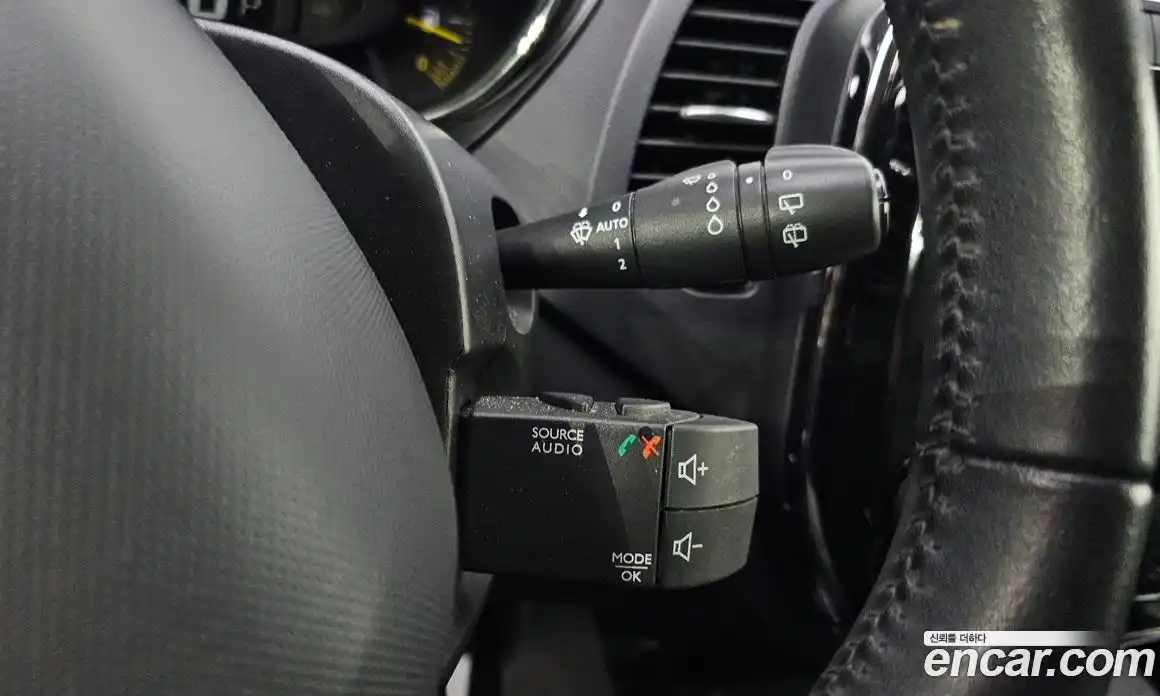 Renault QM3 2016 1.5 Автомат в Москве № 179902, фото 14