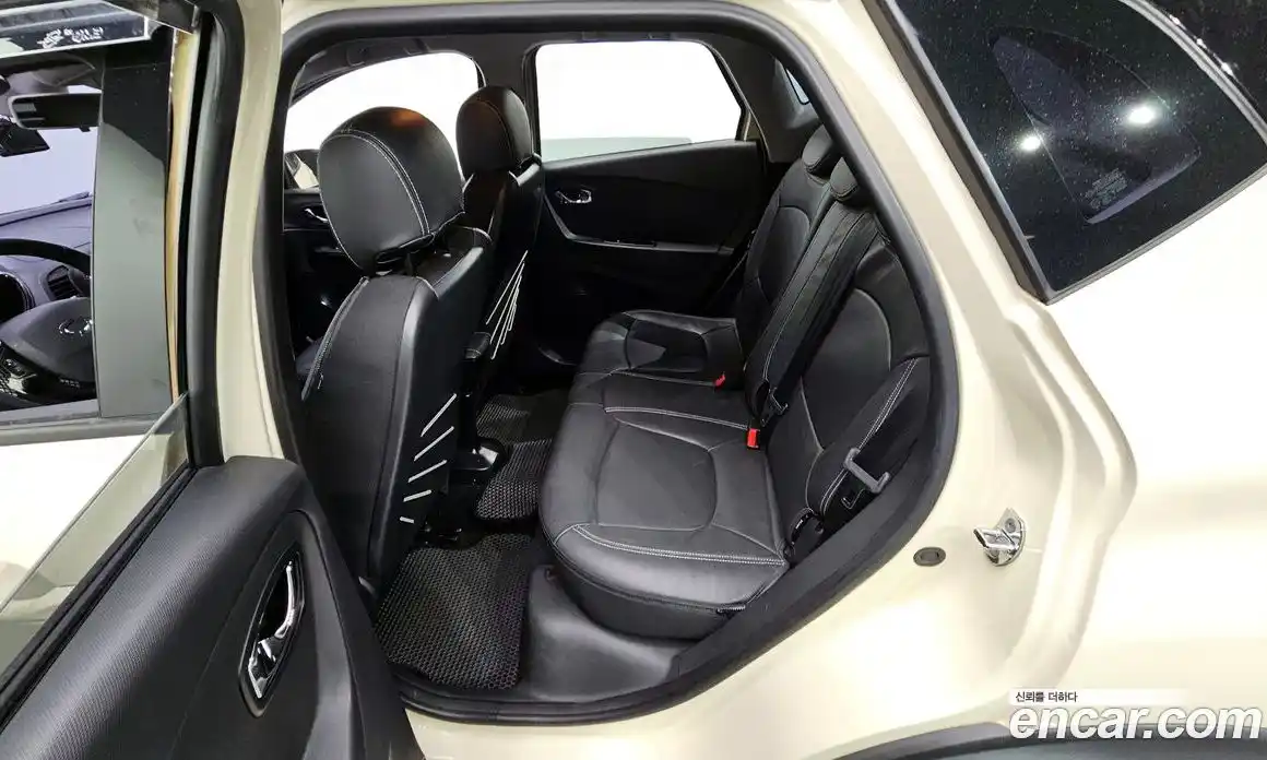 Renault QM3 2016 1.5 Автомат в Москве № 179902, фото 4