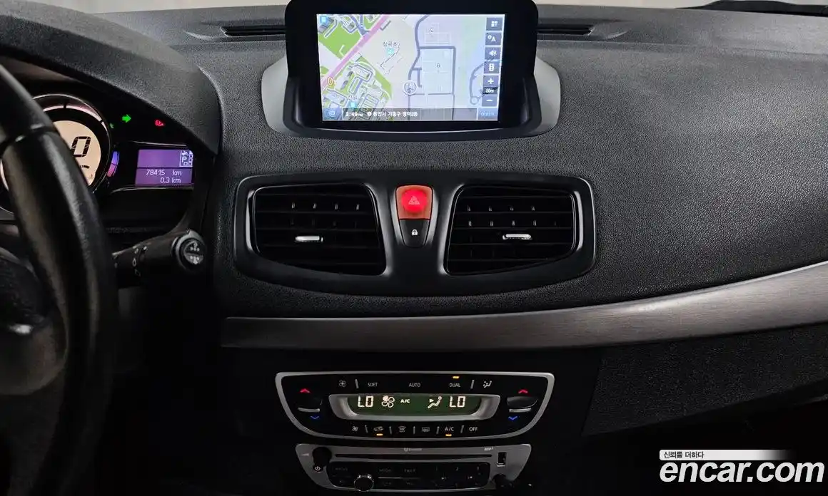 Renault SM3 2019 1.6 Автомат в Москве № 180026, фото 18