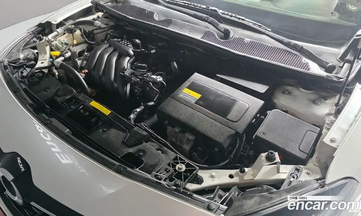 Renault SM3 2016 1.6 Автомат в Москве № 181772, фото 15