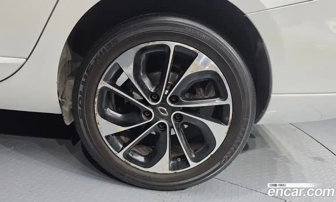 Renault SM3 2016 1.6 Автомат в Москве № 181772, фото 5