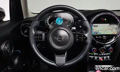 Mini Cooper 2022 1.5 Автомат в Москве № 183451, миниатюра 11