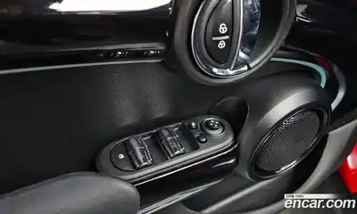 Mini Cooper 2022 1.5 Автомат в Москве № 183451, миниатюра 12