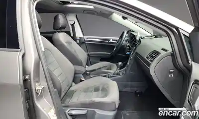 Volkswagen Golf 2016 2.0 Автомат в Москве № 185520, миниатюра 12