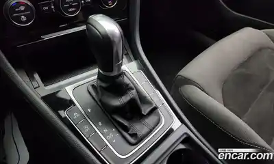 Volkswagen Golf 2016 2.0 Автомат в Москве № 185520, миниатюра 2