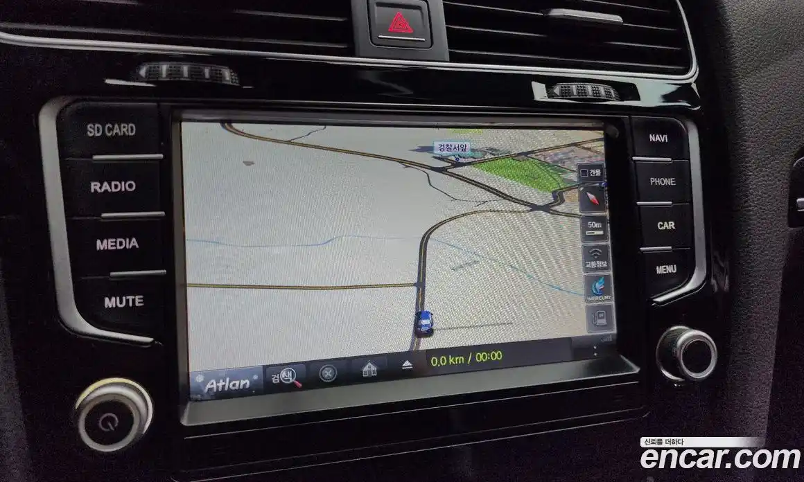 Volkswagen Golf 2016 2.0 Автомат в Москве № 185520, фото 7