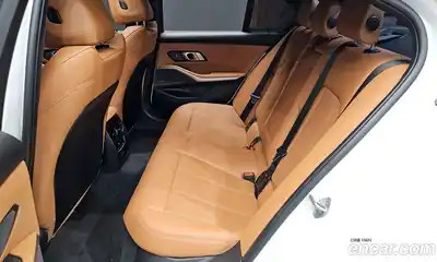 BMW 3-Series 2024 2.0 Автомат в Москве № 187550, миниатюра 3