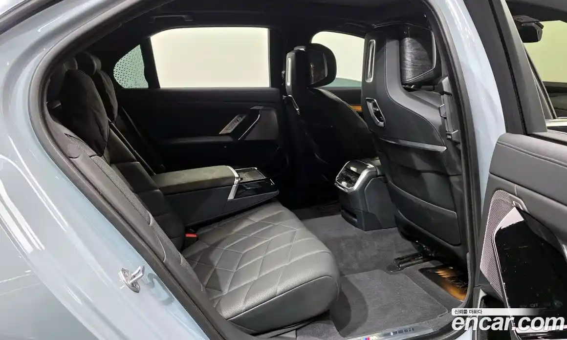 BMW 7-Series 2024 3.0 Автомат в Москве № 190828, фото 15