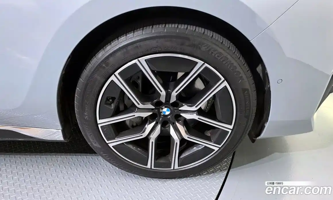 BMW 7-Series 2024 3.0 Автомат в Москве № 190828, фото 10